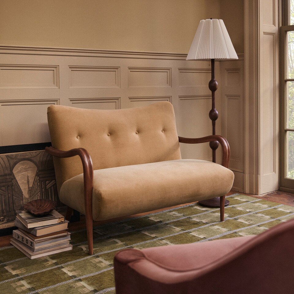 Pierce & Ward Ribbed Wood Floor Lamp (147 cm)